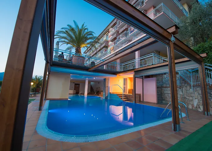 Hotel Eden